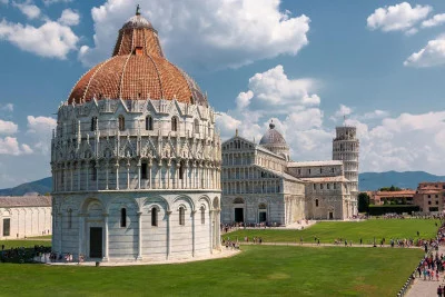 Thumbnail Small-group Full Day Tour to Pisa, Siena and San Gimignano from Florence