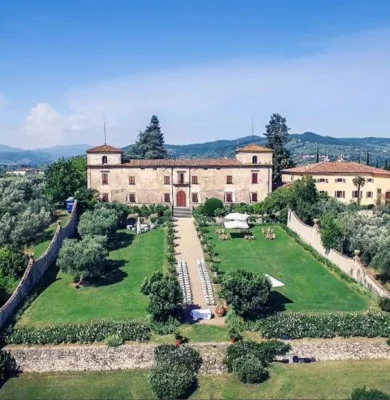 Thumbnail for Top Chianti Wine Tour : Visite de 3 domaines viticoles historiques de niche au départ de Florence